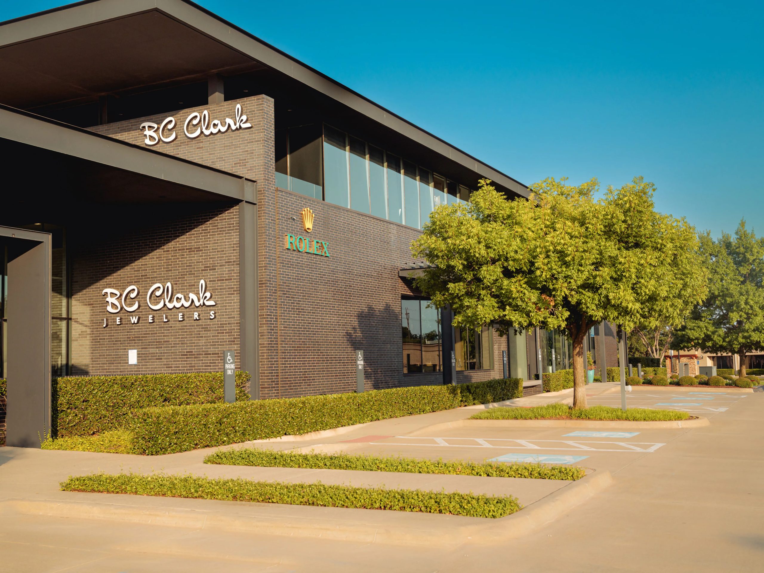 11North Partners open-air real estate investment